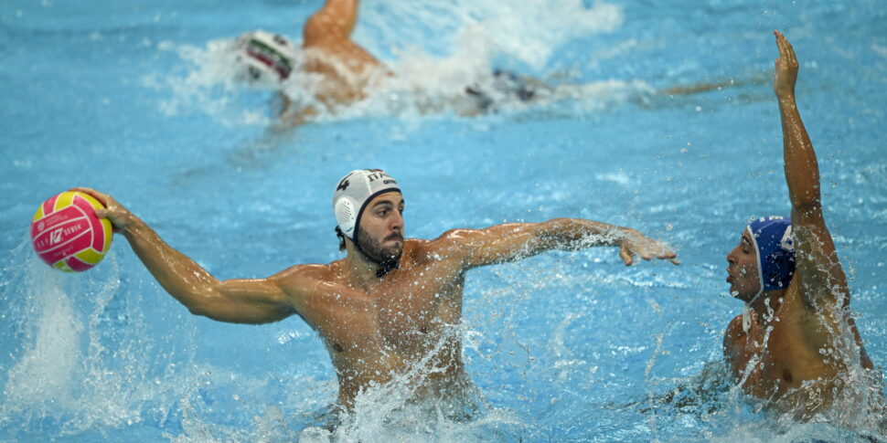 https://assets.gds.it/2025/07/World-Aquatics-Championships-Singapore-2025-Day-10_86428204-970x485.jpg