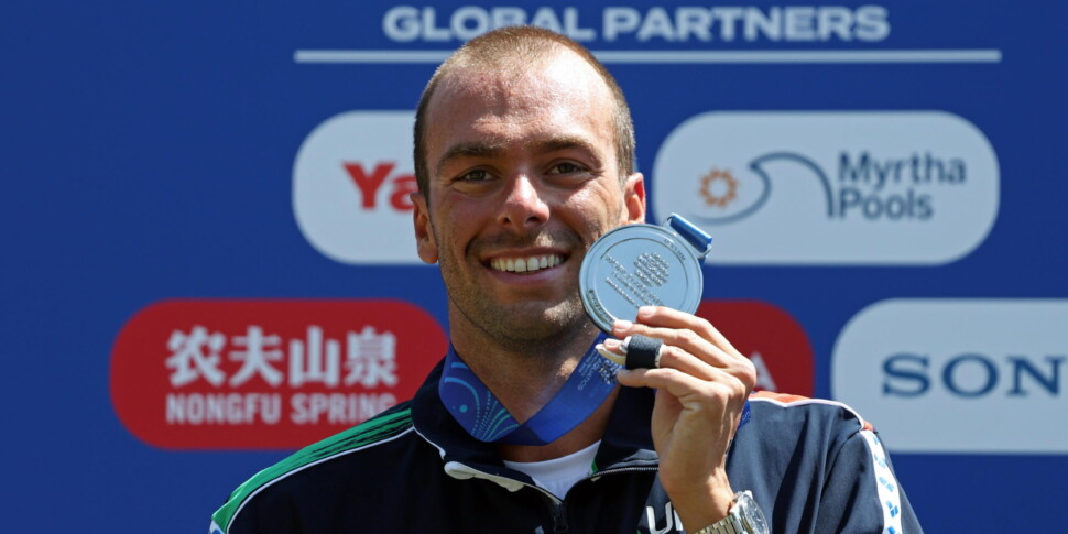 https://assets.gds.it/2025/07/World-Aquatics-Championships-Singapore-2025-Day-8_86389266-scaled-970x485-1752818727.jpg