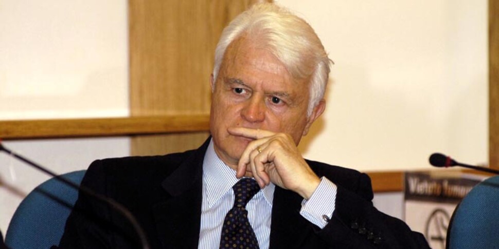 https://assets.gds.it/2025/07/caselli-procuratore-970x485-1753971004.jpg