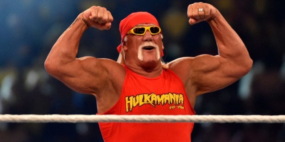 https://assets.gds.it/2025/07/hulk-hogan-970x485.jpg