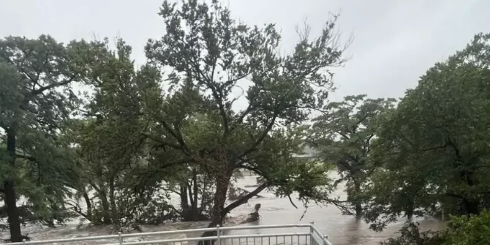https://assets.gds.it/2025/07/texas-alluvione-970x485.webp
