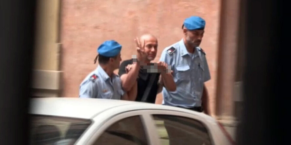 https://assets.gds.it/2025/08/Nord-Stream-la-Procura-generale-ha-chiesto-il-carcere-Udienza-in-corso-a-Bologna-per-lucraino-arrestato_86973227-scaled-970x485-1755874173.jpg