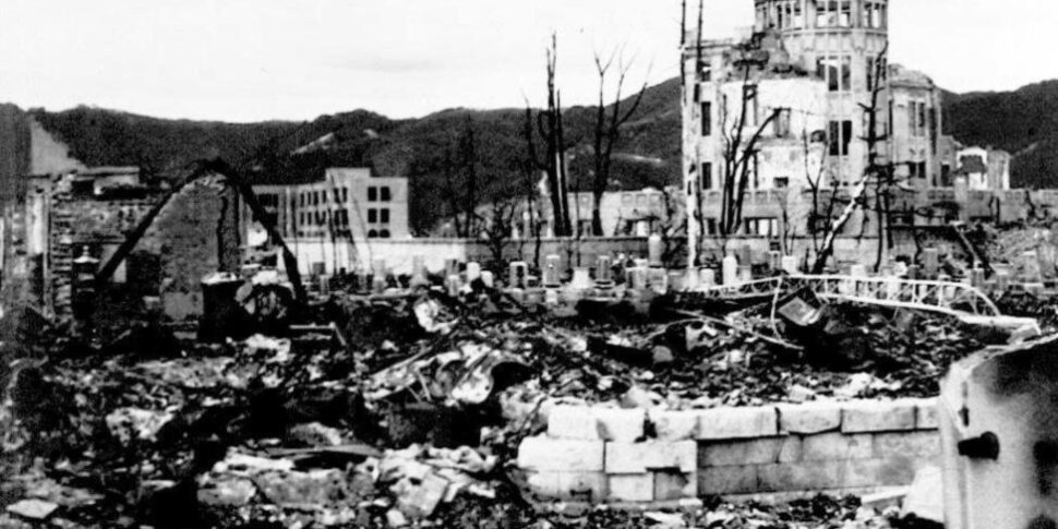 https://assets.gds.it/2025/08/hiroshima-970x485.jpg