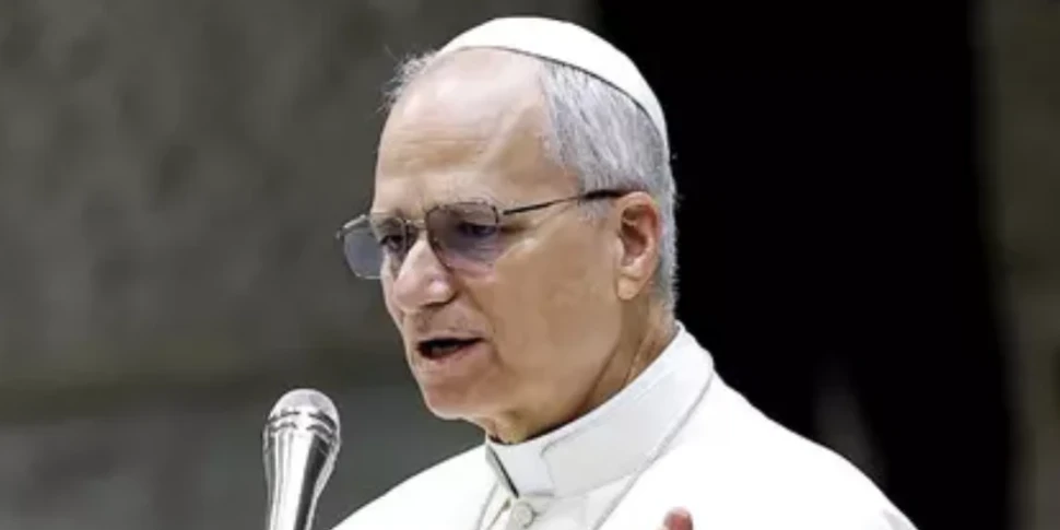 https://assets.gds.it/2025/08/papa-leone-970x485-1756052375.webp