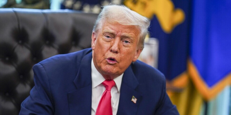 https://assets.gds.it/2025/08/trump-2-970x485-1756142469.jpg