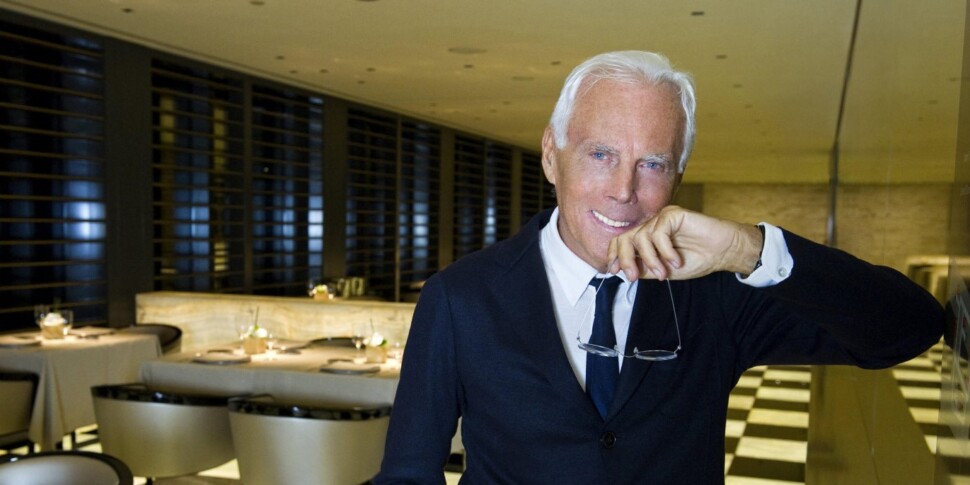 https://assets.gds.it/2025/09/Giorgio-Armani-1-970x485-1757016962.jpeg