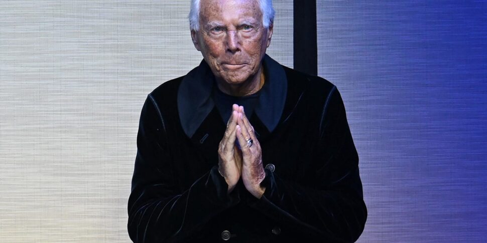 https://assets.gds.it/2025/09/Giorgio-Armani-970x485.jpeg