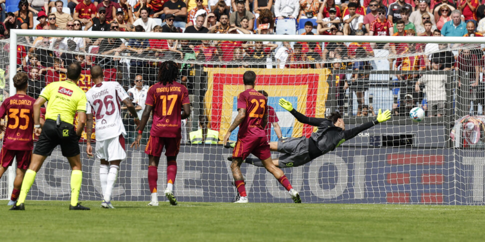 https://assets.gds.it/2025/09/Il-gol-di-Giovanni-Simeone-scaled-970x485-1757852762.jpg