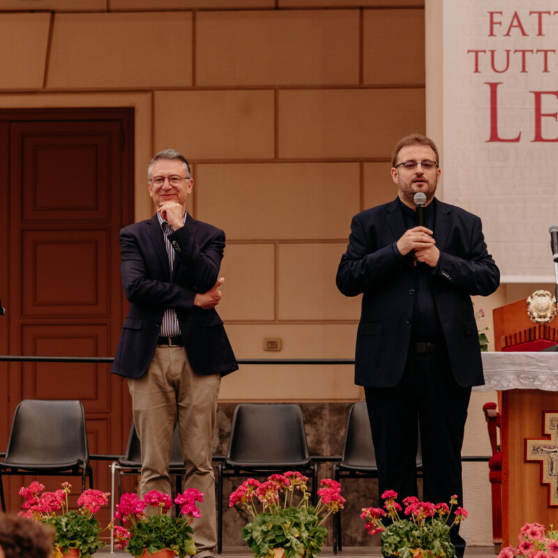 Da sinistra il preside Nicola Filippone con il direttore dell'istituto Don Bosco Ranchibile Arnaldo Riggi