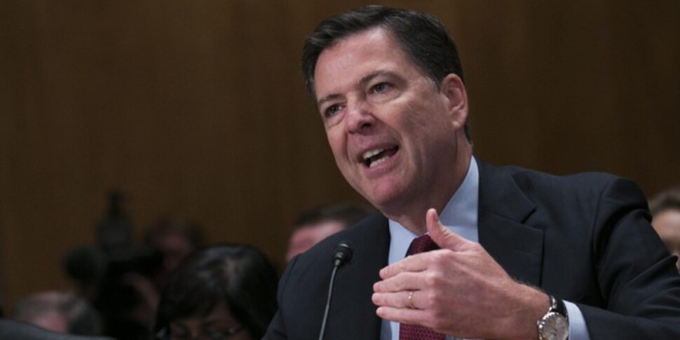 https://assets.gds.it/2025/09/James-Comey-970x485-1758864902.jpg