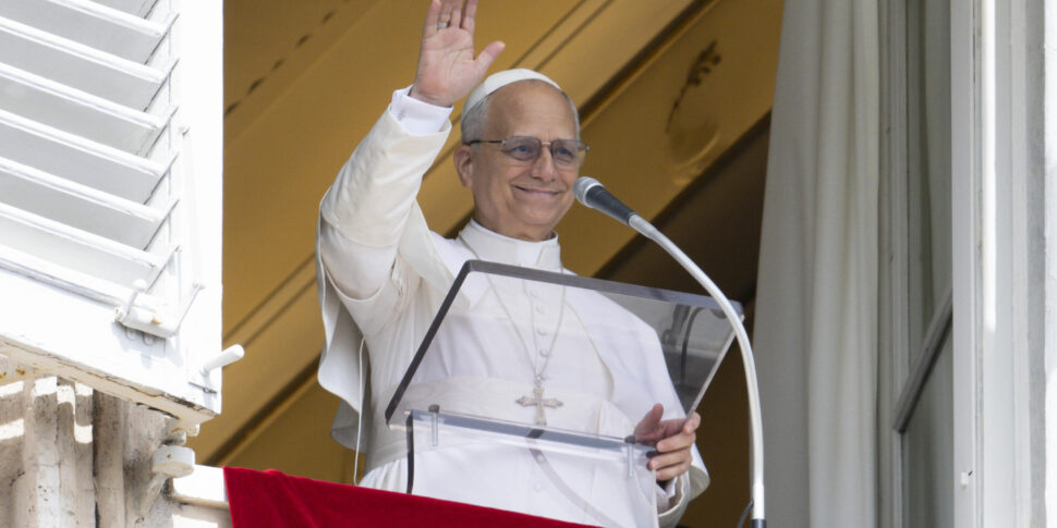 https://assets.gds.it/2025/09/Papa-Leone-970x485.jpg