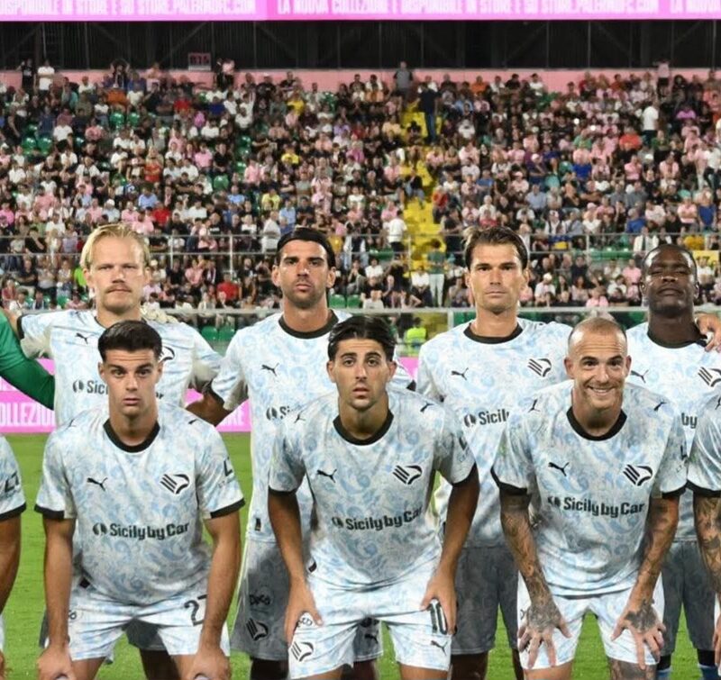Palermo 19/09/2025: durante la partita di Serie B Palermo vs Bari allo Stadio Renzo Barbera di Palermo?(Foto Tullio Puglia)