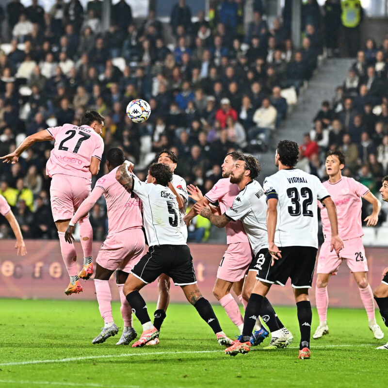 La Spezia 04/10/2025: durante la partita di Serie B Spezia vs Palermo allo Stadio Alberto Picco della Spezia(Foto Tullio Puglia)