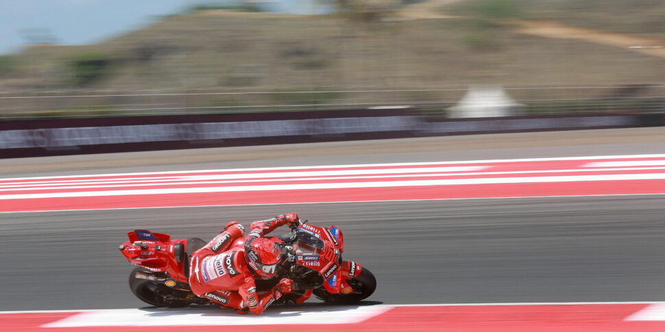 https://assets.gds.it/2025/10/Motorcycling-Grand-Prix-of-Indonesia-Race_87937835-970x485.jpg