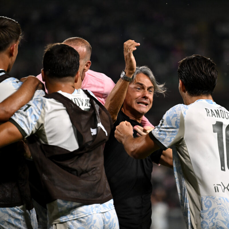 Palermo 19/09/2025: durante la partita di Serie B Palermo vs Bari allo Stadio Renzo Barbera di Palermo(Foto Tullio Puglia)