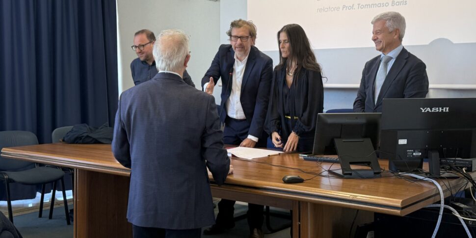 https://assets.gds.it/2025/10/laurea-detenuto-unipa-e1759931255602-970x485.jpg