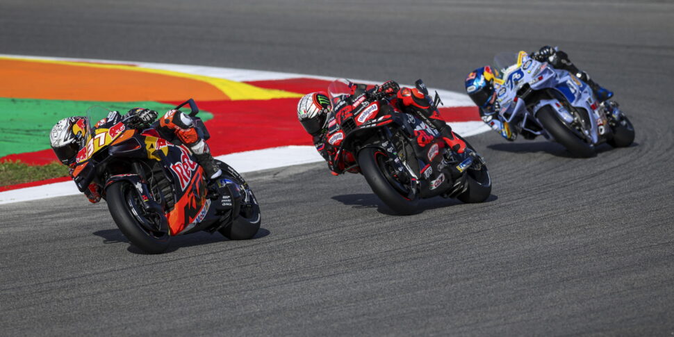 https://assets.gds.it/2025/11/Motorcycling-Grand-Prix-of-Portugal-Qualifyings-and-Sprint_88664264-970x485.jpg