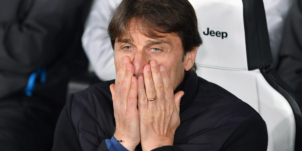 Napoli's coach Antonio Conte reacts during the Italian Serie A soccer match Juventus FC vs SSC Napoli a at the Allianz Stadium in Turin, Italy, 25 January 2026. ANSA/ALESSANDRO DI MARCO