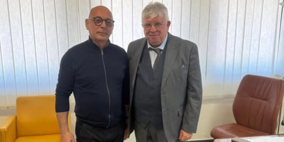 Stromboli, il trasporto in ambulanza affidato ai privati