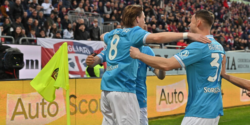 https://assets.gds.it/2026/03/Soccer-serie-ACagliari-vs-Napoli_91449170-970x485.jpg