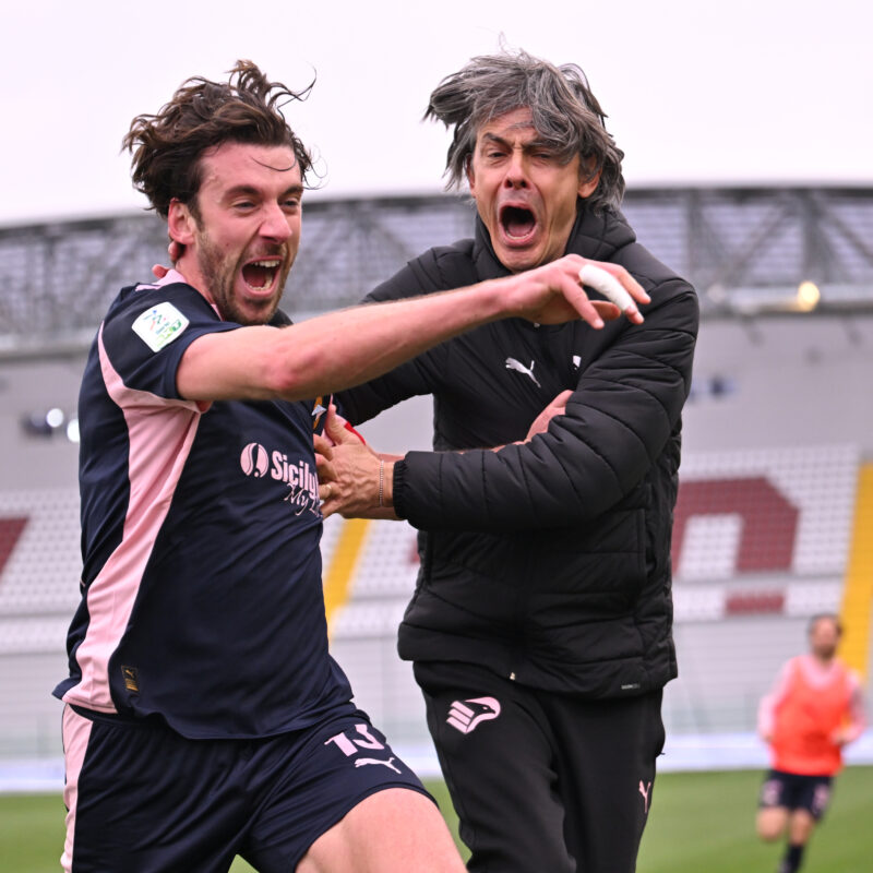 Lotto ritorno Palermo in Serie A 2004 due quotidiani