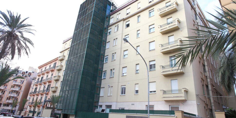 https://assets.gds.it/2026/03/casa-di-cura-macchiarella-palermo-chirurgia-obesita-970x485.jpg