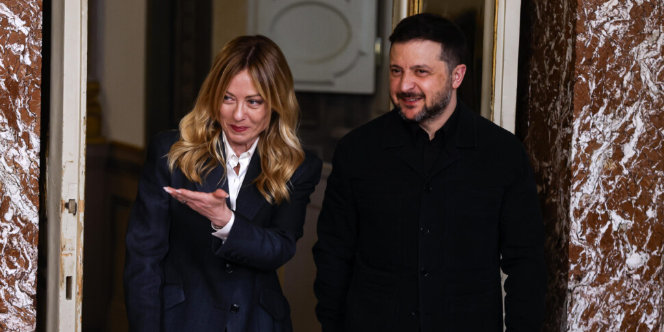 https://assets.gds.it/2026/04/Giorgia-Meloni-e-Volodymyr-Zelensky-scaled-970x485-1776285917.jpg