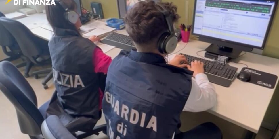 https://assets.gds.it/2026/04/Guardia-di-finanza-1-970x485.jpg
