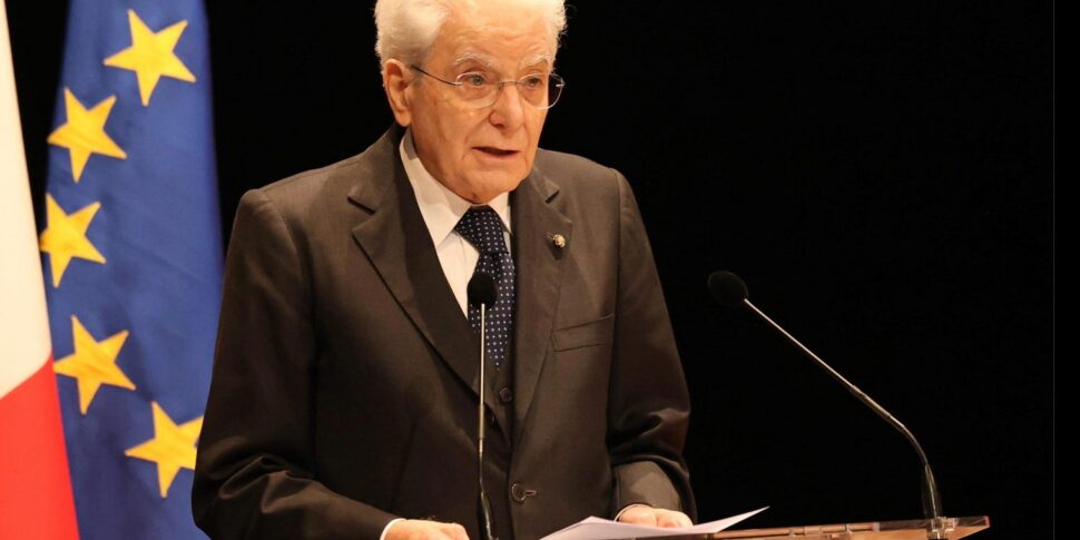 https://assets.gds.it/2026/04/Mattarella-a-San-severino-Marche-il-25-aprile-970x485.jpeg