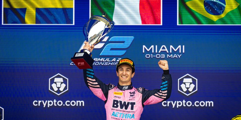 https://assets.gds.it/2026/05/Automobilismo.-Gabriele-Mini-al-primo-successo-in-Formula-2-VERS-2_Foto-Gabriele-Mini-fonte-suo-profilo-Facebook-689083020_1557678382474547_3269849809663361179_n_92236909-970x485.jpg