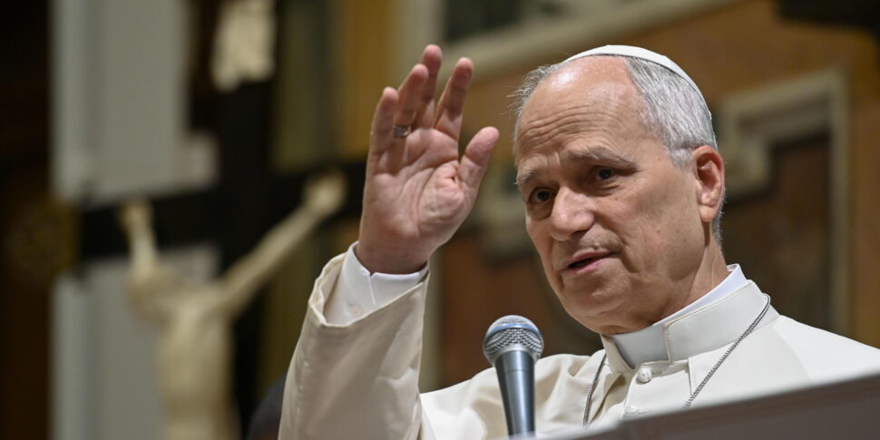 https://assets.gds.it/2026/05/Papa-970x485.jpg