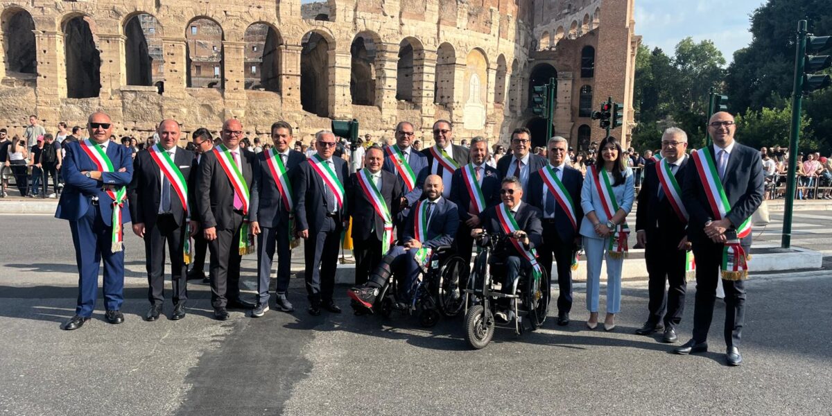 https://assets.gds.it/2026/06/2-giugno-Festa-della-Repubblica-1200x600.jpeg