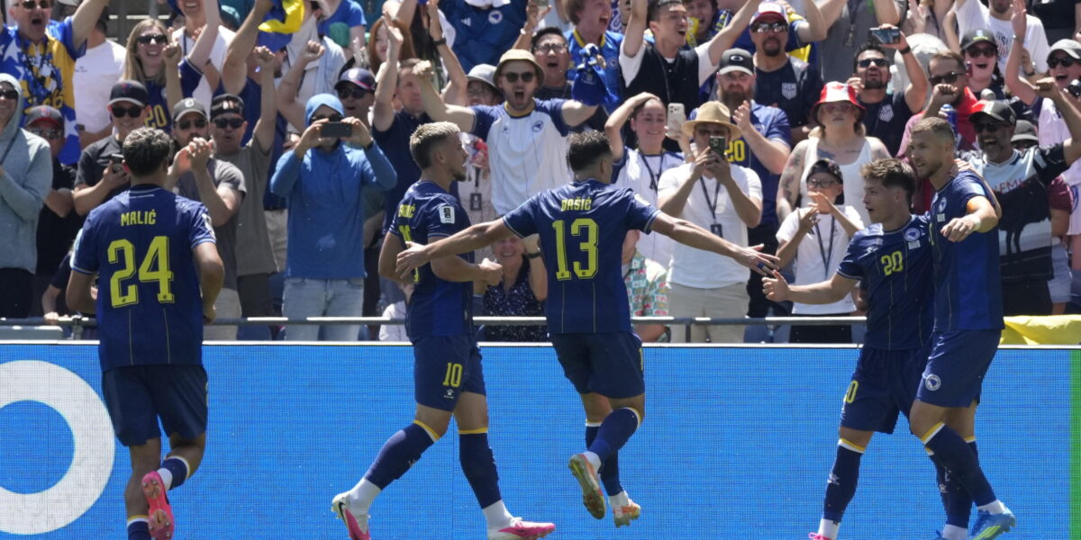 https://assets.gds.it/2026/06/FIFA-World-Cup-2026-Group-B-Bosnia-and-Herzegovina-vs-Qatar_93346220-1200x600.jpg