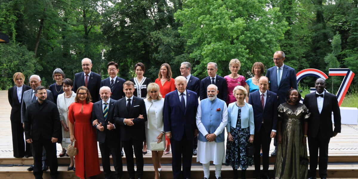 https://assets.gds.it/2026/06/France-hosts-G7-summit-in-Evian-les-Bains_93182011-1-1200x600.jpg