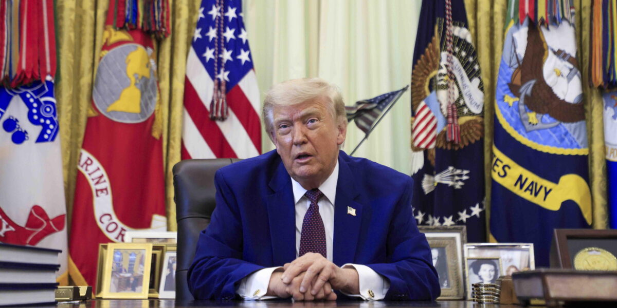 https://assets.gds.it/2026/06/Trump-1200x600.jpg