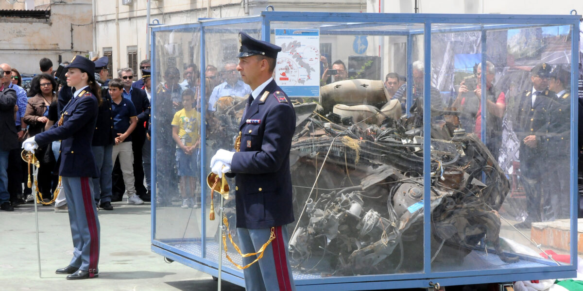 https://assets.gds.it/2026/07/AUTOFALCONE6_34864130-1200x600.jpg