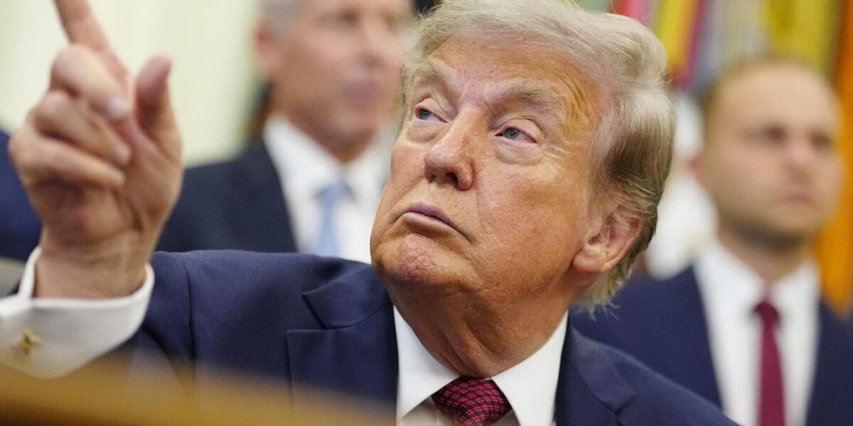 https://assets.gds.it/2026/07/Trump-stampa-estera-1200x600.jpg