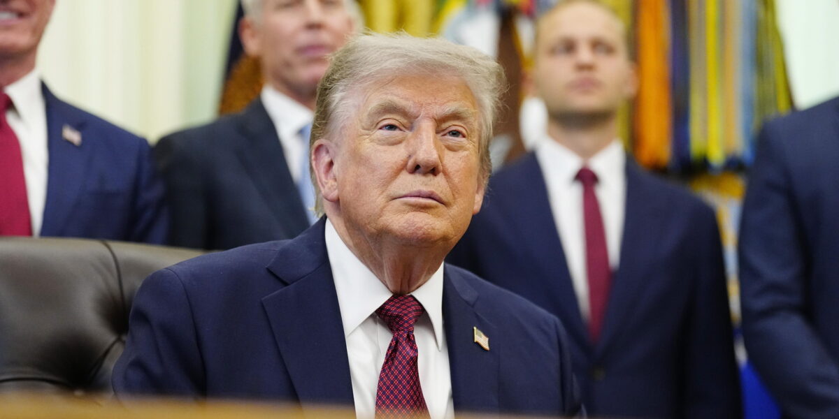 https://assets.gds.it/2026/07/US-President-Donald-Trump-announces-US-nuclear-innovation-measures-at-White-House_93931521-1200x600.jpg
