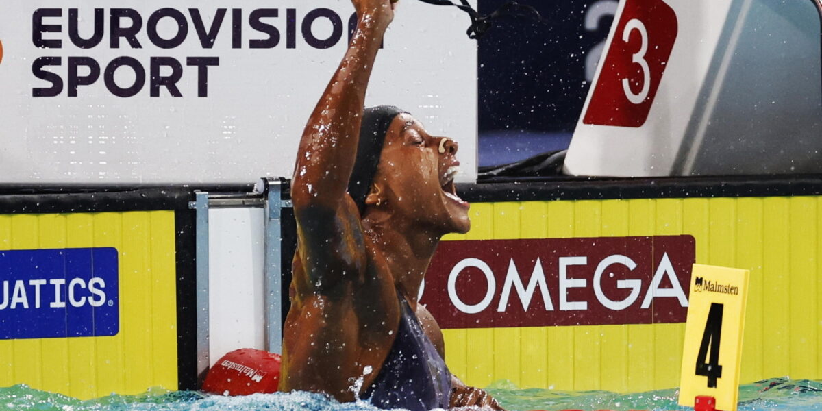 https://assets.gds.it/2026/08/European-Aquatics-Championships-Paris-2026-Day-13_94213439-1200x600.jpg