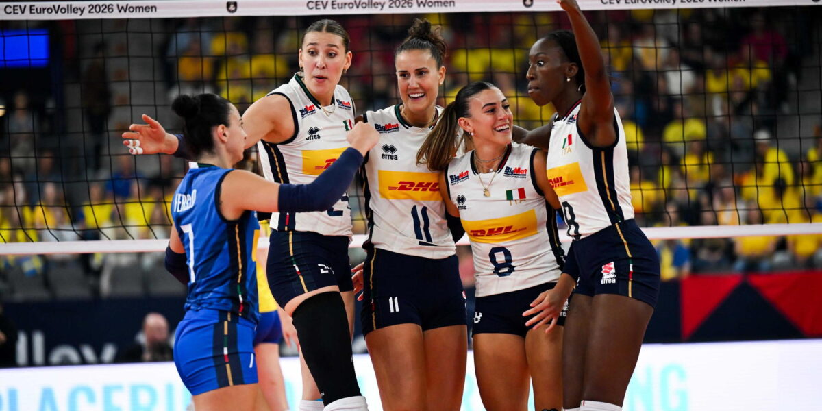 https://assets.gds.it/2026/08/Italia-femminile-di-pallavolo-agli-Europei-di-Svezia-1200x600.jpg