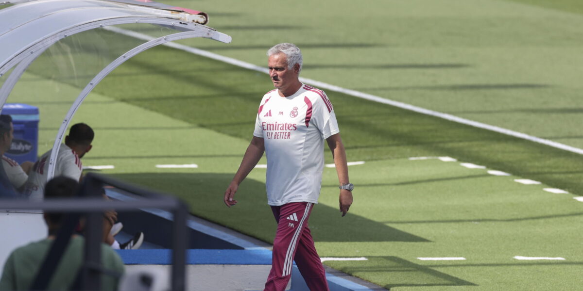 https://assets.gds.it/2026/08/Real-Madrids-training-session_93989127-1200x600.jpg