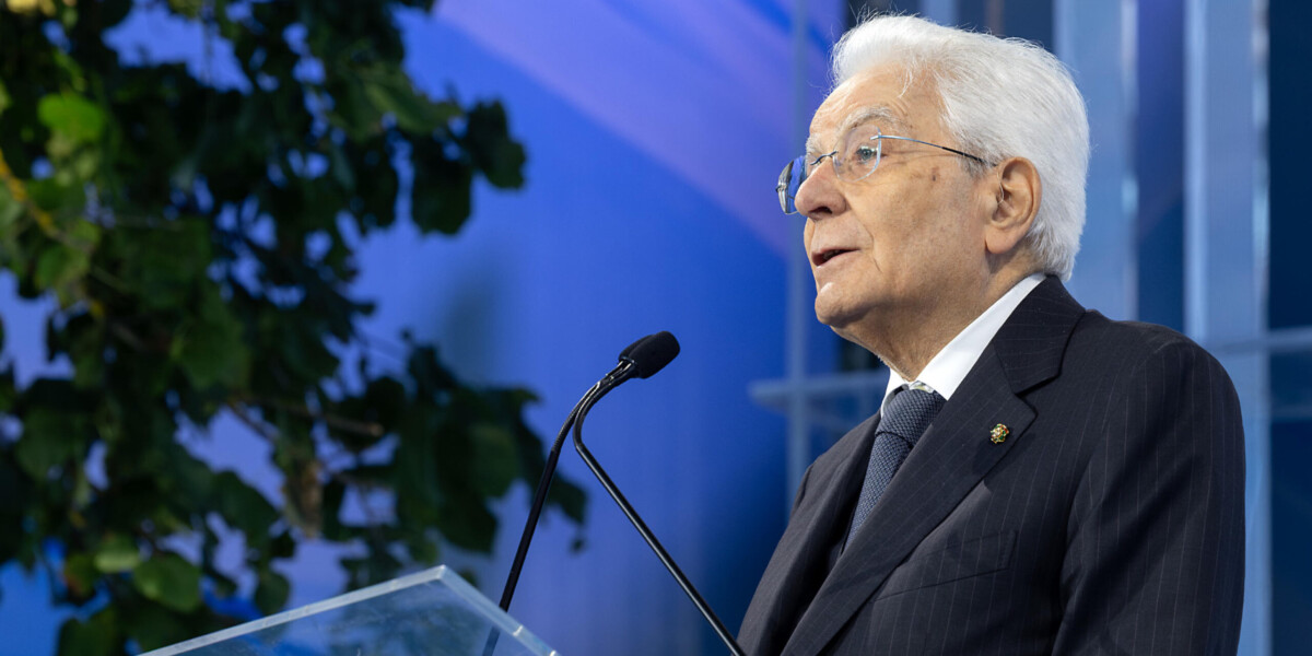 https://assets.gds.it/2026/09/Mattarella-la-scuola-e-integrazione-la-scuola-e-aperta-a-tutti_94962127-scaled-1200x600-1790104034.jpg
