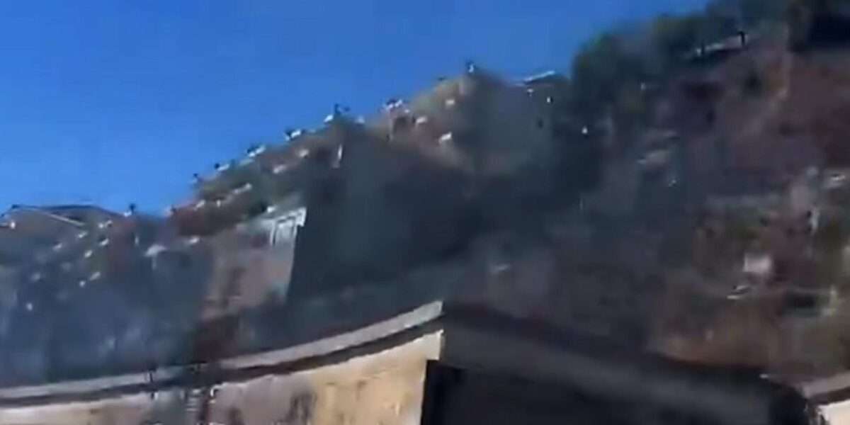 https://assets.gds.it/2026/09/Sindaco-Taormina-brucia-la-situazione-e-veramente-tragica_94539714-1200x600.jpg