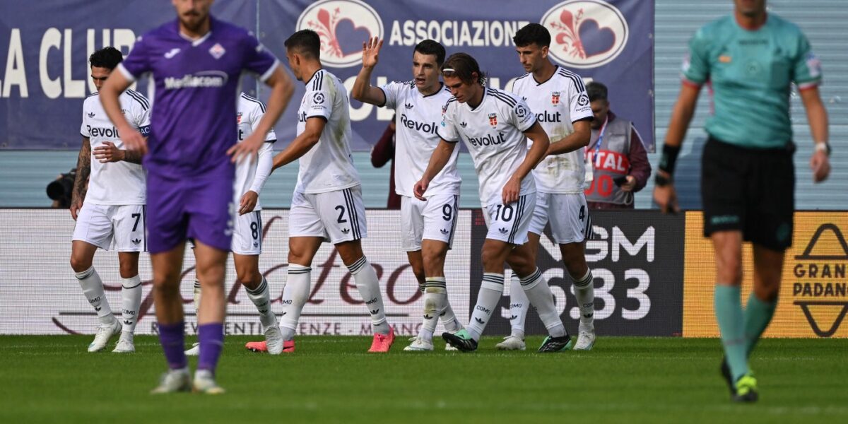 https://assets.gds.it/2026/10/Il-Como-festeggia-dopo-il-gol-1200x600.jpg