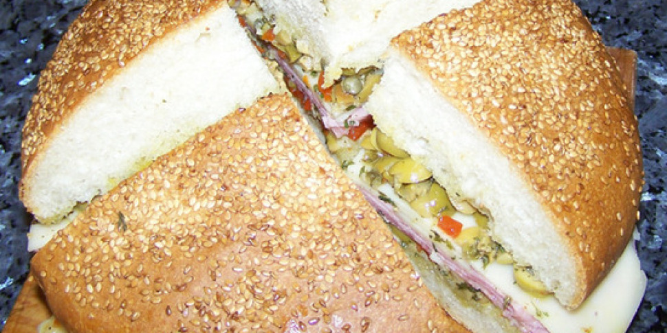 https://assets.gds.it/fileadmin/MULTIMEDIA/TRAPANI/302554_album/muffuletta-970x485.jpg