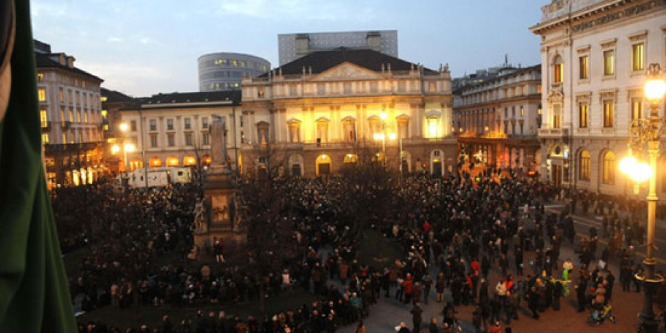 https://assets.gds.it/fileadmin/MULTIMEDIA/video/317329_album/concerto_abbado_milano1-970x485.jpg